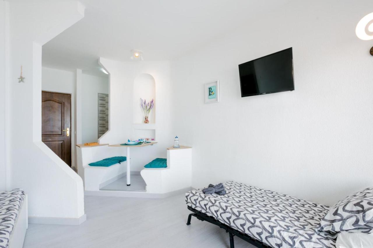 Holiday Studio With Pool Costa Adeje  Buitenkant foto